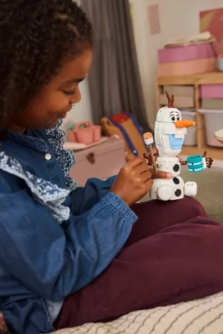 Olaf en Bruni's picknickplezier LEGO-set afbeelding 9