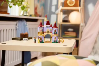 Het betoverde kasteel van Belle en het Beest LEGO-set afbeelding 11