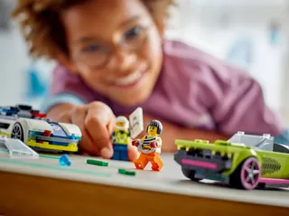 Politiewagen en snelle autoachtervolging LEGO-set afbeelding 7