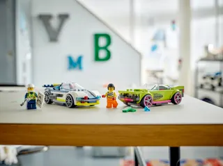 Politiewagen en snelle autoachtervolging LEGO-set afbeelding 8