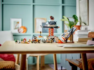 Space Base and Rocket Launchpad LEGO-set afbeelding 11