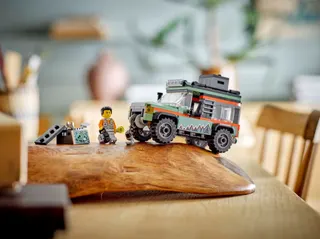 4x4 terreinwagen voor in de bergen LEGO-set afbeelding 10