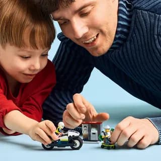Achtervolging op politiemotor LEGO-set afbeelding 5