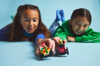Pizza vs. Fire Truck Race Car Pack LEGO-set afbeelding 3