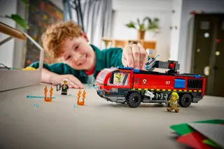 Luchthaven brandweertruck LEGO-set afbeelding 10