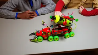 Mateo's spuitbustruck LEGO-set afbeelding 6