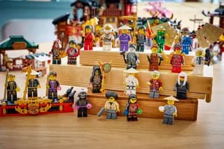 15-jarig jubileum: De oude stad LEGO-set afbeelding 17