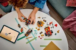 Kai en Cole's combivoertuigen LEGO-set afbeelding 6