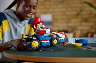 Mario Kart – Mario & Standard Kart LEGO-set afbeelding 5
