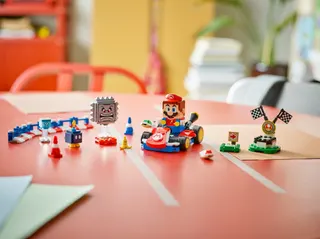 Mario Kart - Interactieve LEGO Mario en standaardkart LEGO-set afbeelding 6
