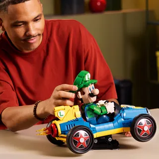 Mario Kart: Luigi en Mach 8 LEGO-set afbeelding 3