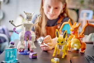 SMART Play: Mewtwo's Lab Break LEGO-set afbeelding 12