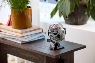 AT-AT bestuurdershelm LEGO-set afbeelding 5
