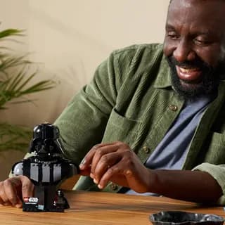 Darth Vader buste LEGO-set afbeelding 4