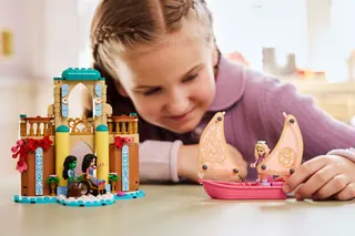 Glinda, Elphaba & Nessarose at Shiz Uni LEGO-set afbeelding 6