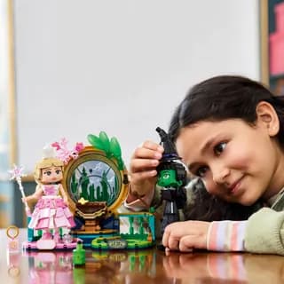 Elphaba en Glinda figuren LEGO-set afbeelding 5