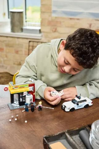 Spider-Verse: Miles Morales vs. de Spot LEGO-set afbeelding 7