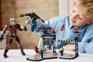 Captain America: Civil War actiescène LEGO-set afbeelding 7