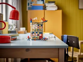 Het appartement van Peter Parker LEGO-set afbeelding 5