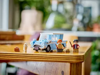 Vliegende Ford Anglia LEGO-set afbeelding 6