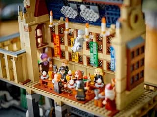 Kasteel Zweinstein: de Grote Zaal LEGO-set afbeelding 10