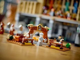 Kasteel Zweinstein: de Grote Zaal LEGO-set afbeelding 11