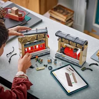 Boekensteun: De Zweinstein Express LEGO-set afbeelding 6