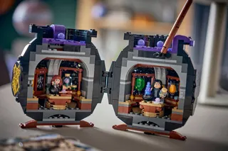 Ketel met geheim toverdrankenklaslokaal LEGO-set afbeelding 8