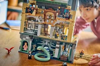 Kasteel Zweinstein: Oostvleugel LEGO-set afbeelding 11