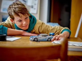 2 Fast 2 Furious Nissan Skyline GT-R (R34) LEGO-set afbeelding 8