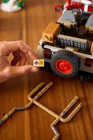 Jurassic Park Jeep Wrangler LEGO-set afbeelding 13
