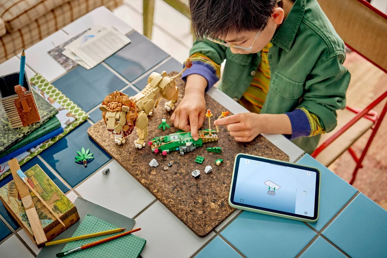 Wilde dieren: majestueuze leeuw LEGO-set afbeelding 2