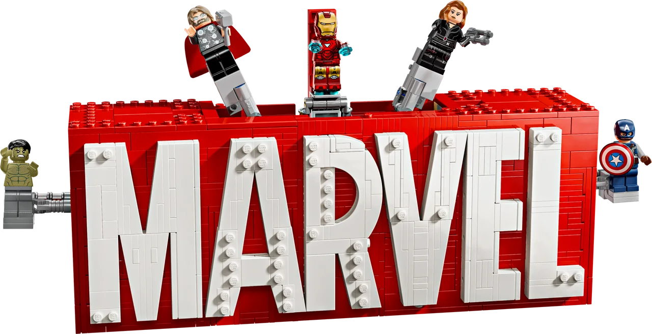 MARVEL logo en minifiguren LEGO-set